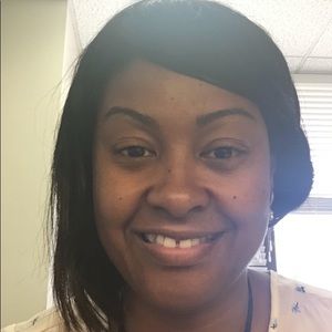 Meet your Posher, Makisha